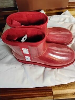 UGG Red Gloss Waterproof Short Rain & Snow Boots